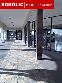 Table View Retail Shop To Let — photo 2